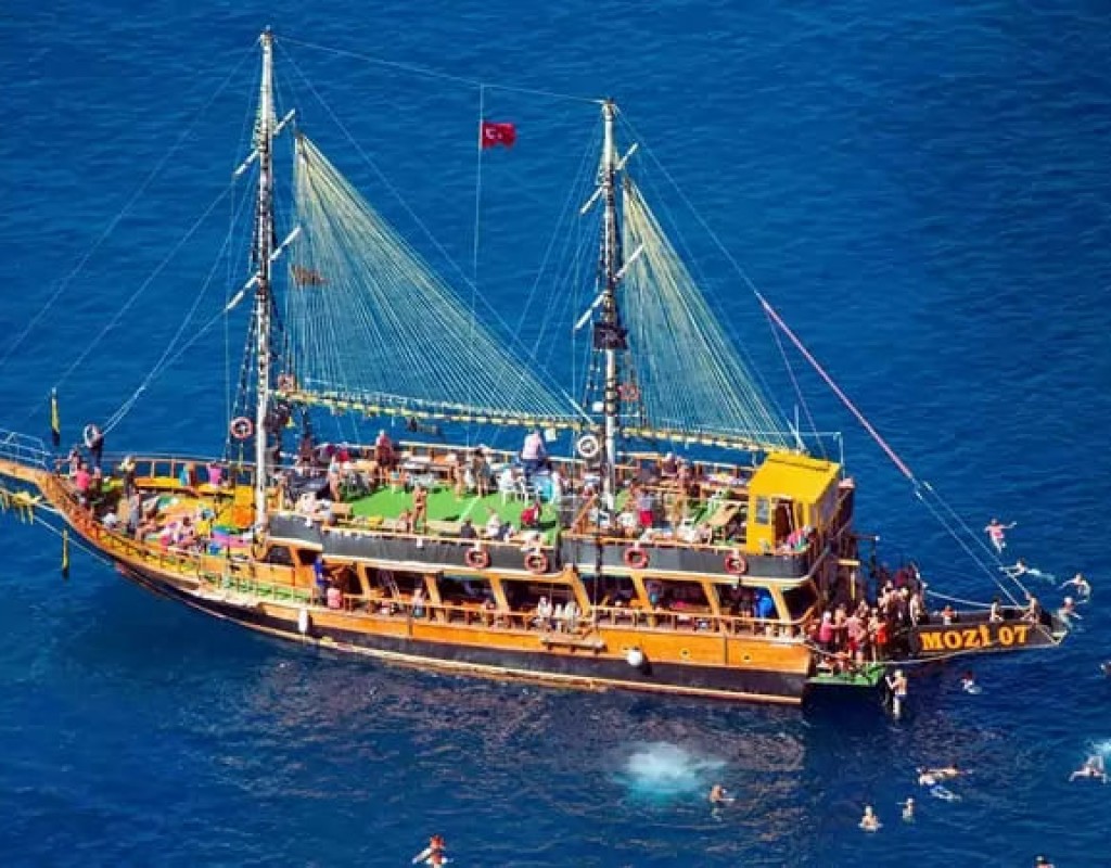 BLUE LAGUNA BOĞAZ BOT TURU